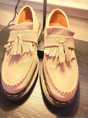 Dr. Martens Adrian Tassel Loafers Pebbled Leather Women’s US 7 EU 38